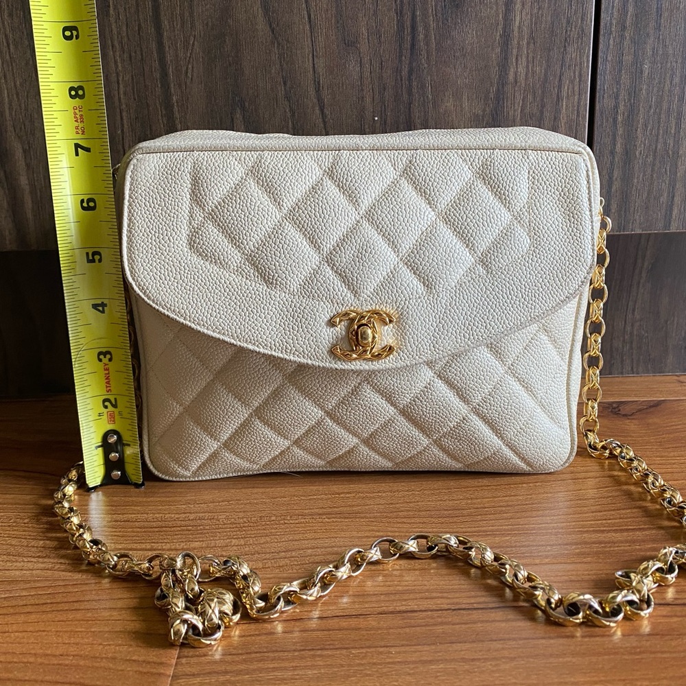 Chanel crossbody bag